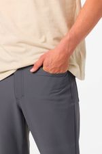 Pantalon Standard Fit Crossover 5 Pocket Hybrid Gris Hombre